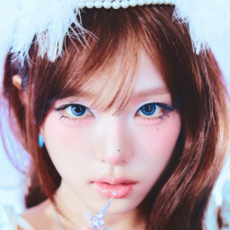 Yena celebrity