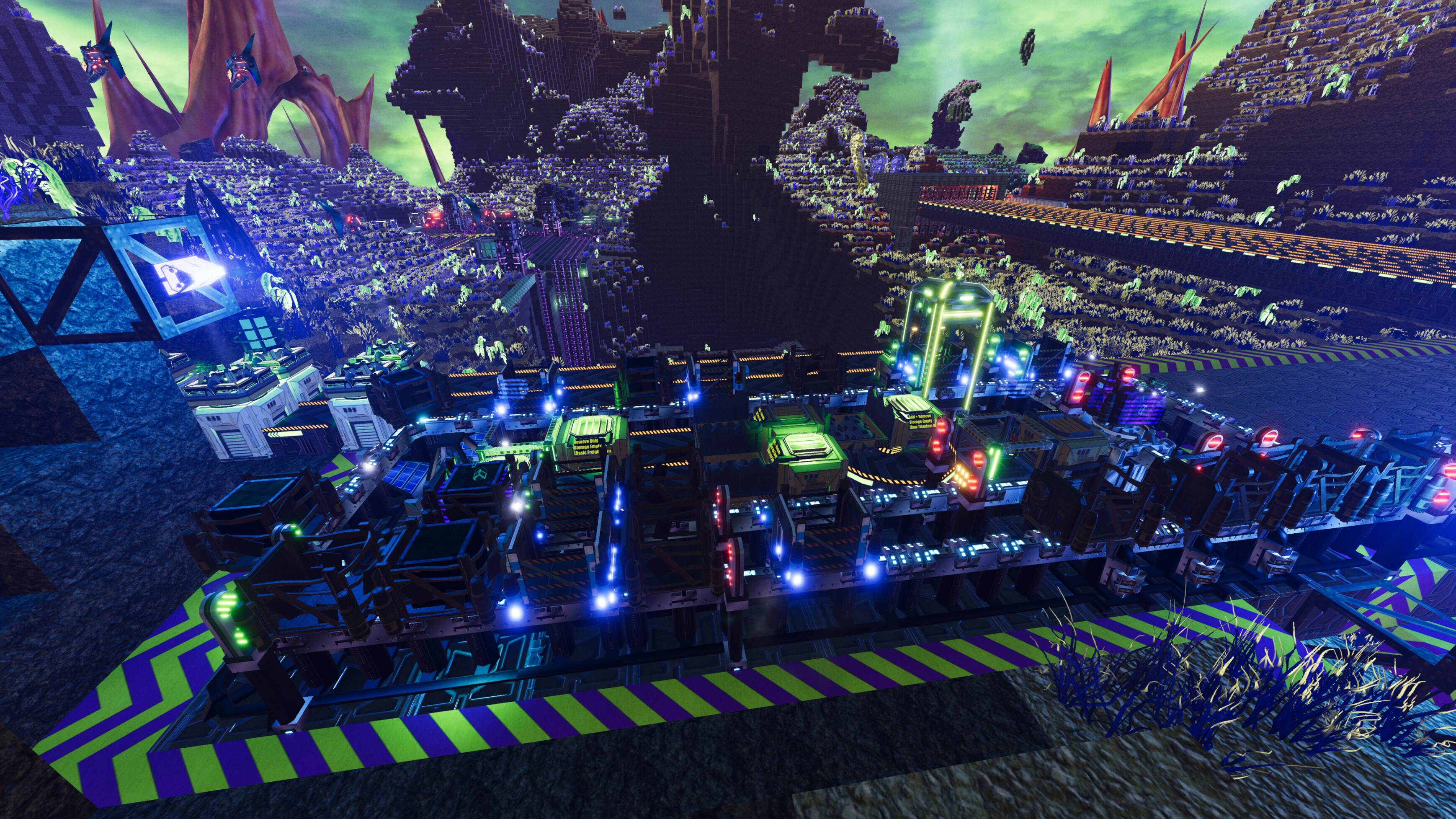 FortressCraft : Phoenix screenshot 29