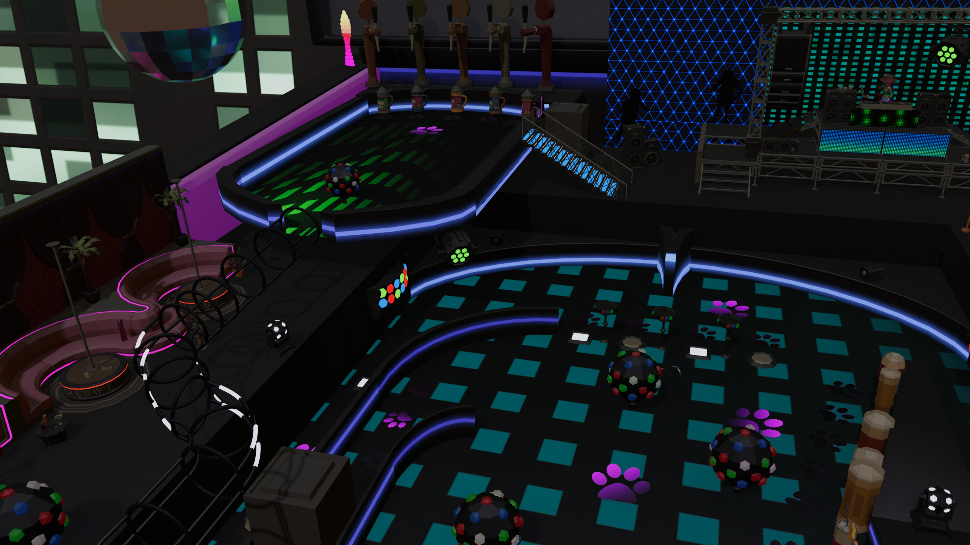 Roxy Raccoon's Pinball Panic - Club Crazy screenshot 3