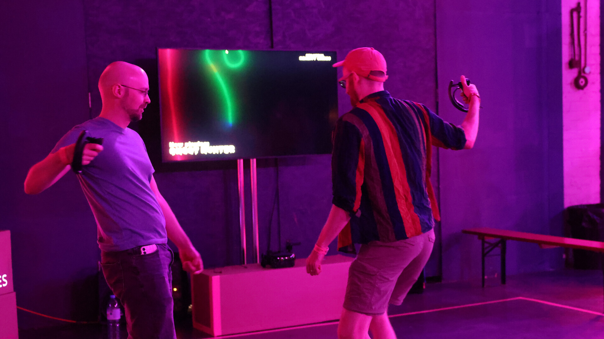 Non-Virtual Reality Games screenshot 17