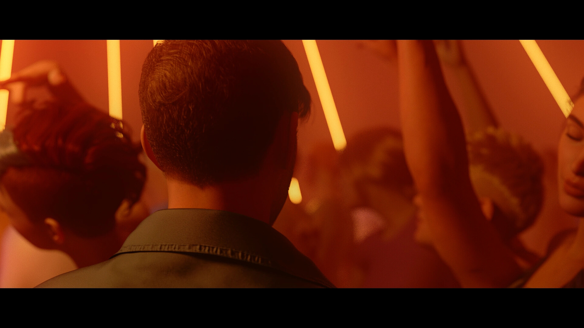 Strangers on Paper screenshot 5