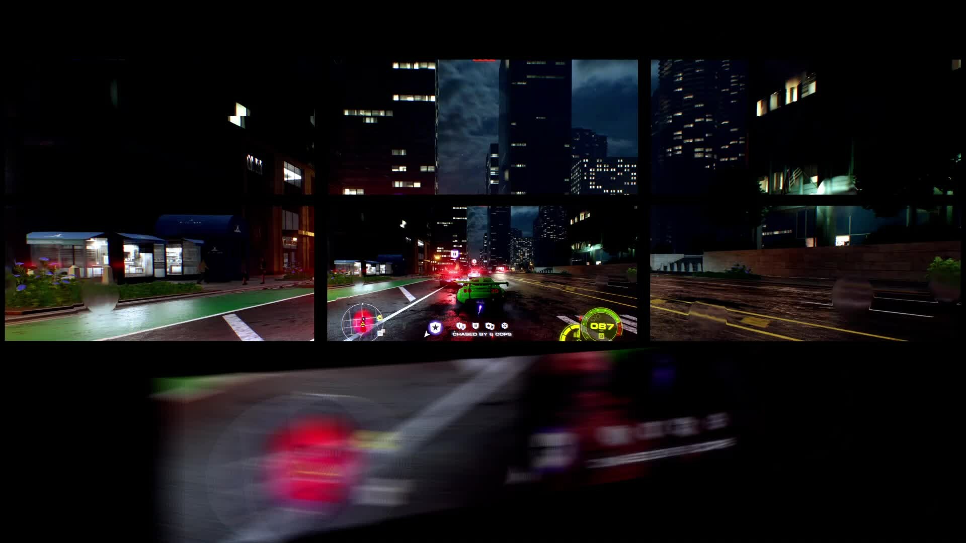 لقطة توضح واجهة اللعب (HUD) أثناء القيادة في Need for Speed Unbound