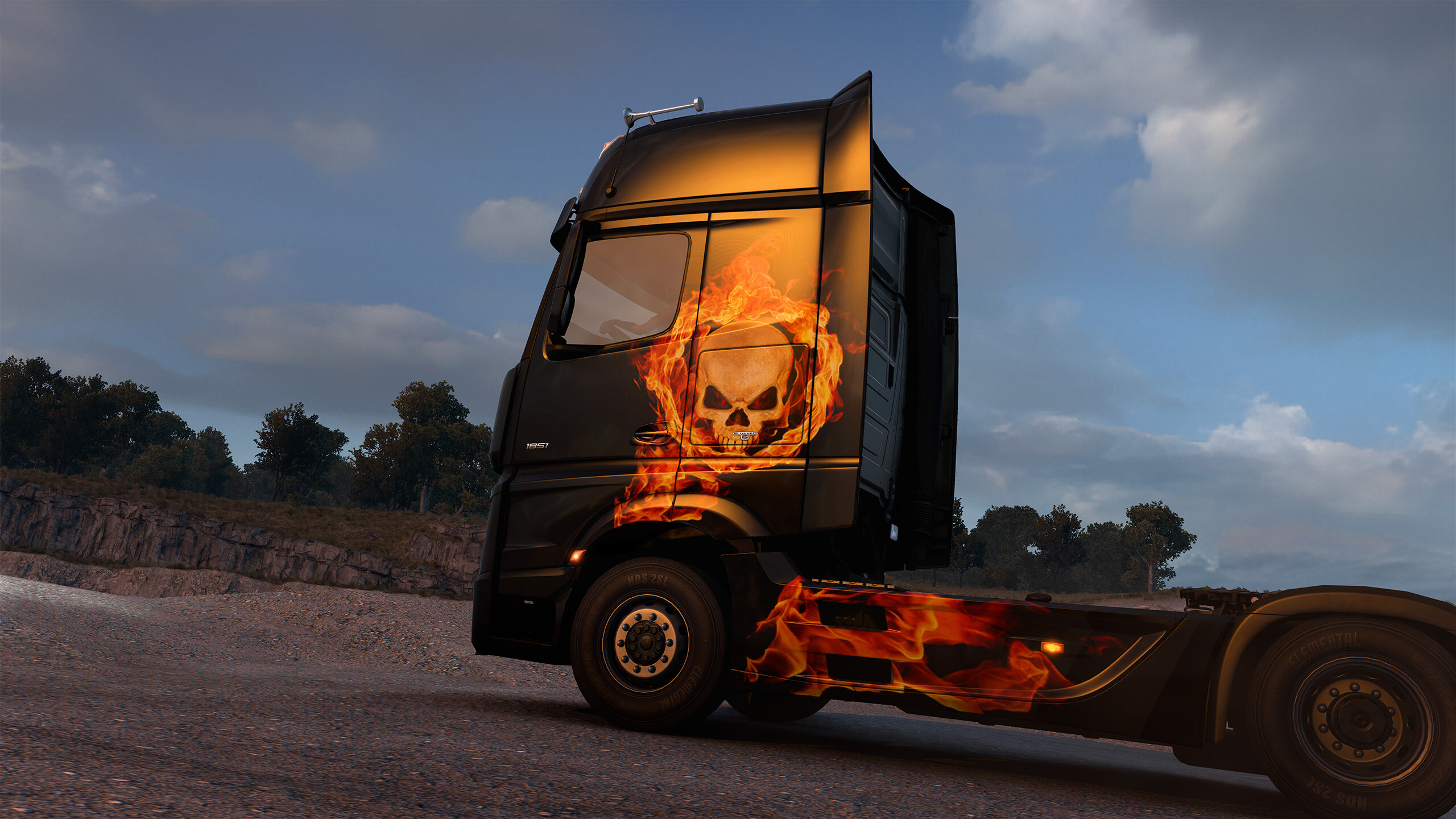 Euro Truck Simulator 2 - Halloween Paint Jobs Pack - image 5