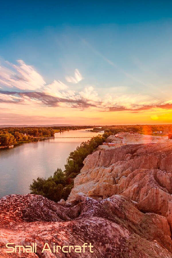 1a9b3443-660a-26b0-44cc-61b2e6d53799