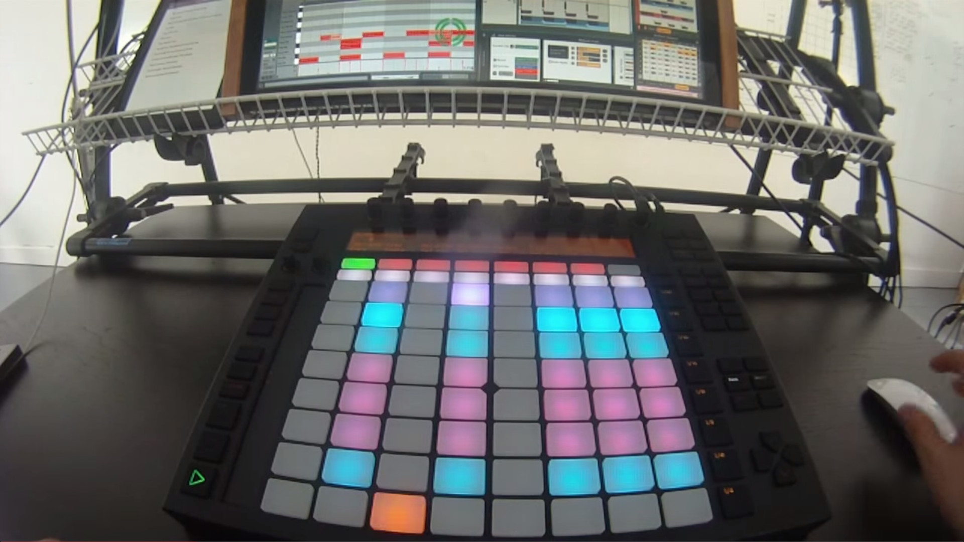 Liquid Rhythm Push Control screenshot 4