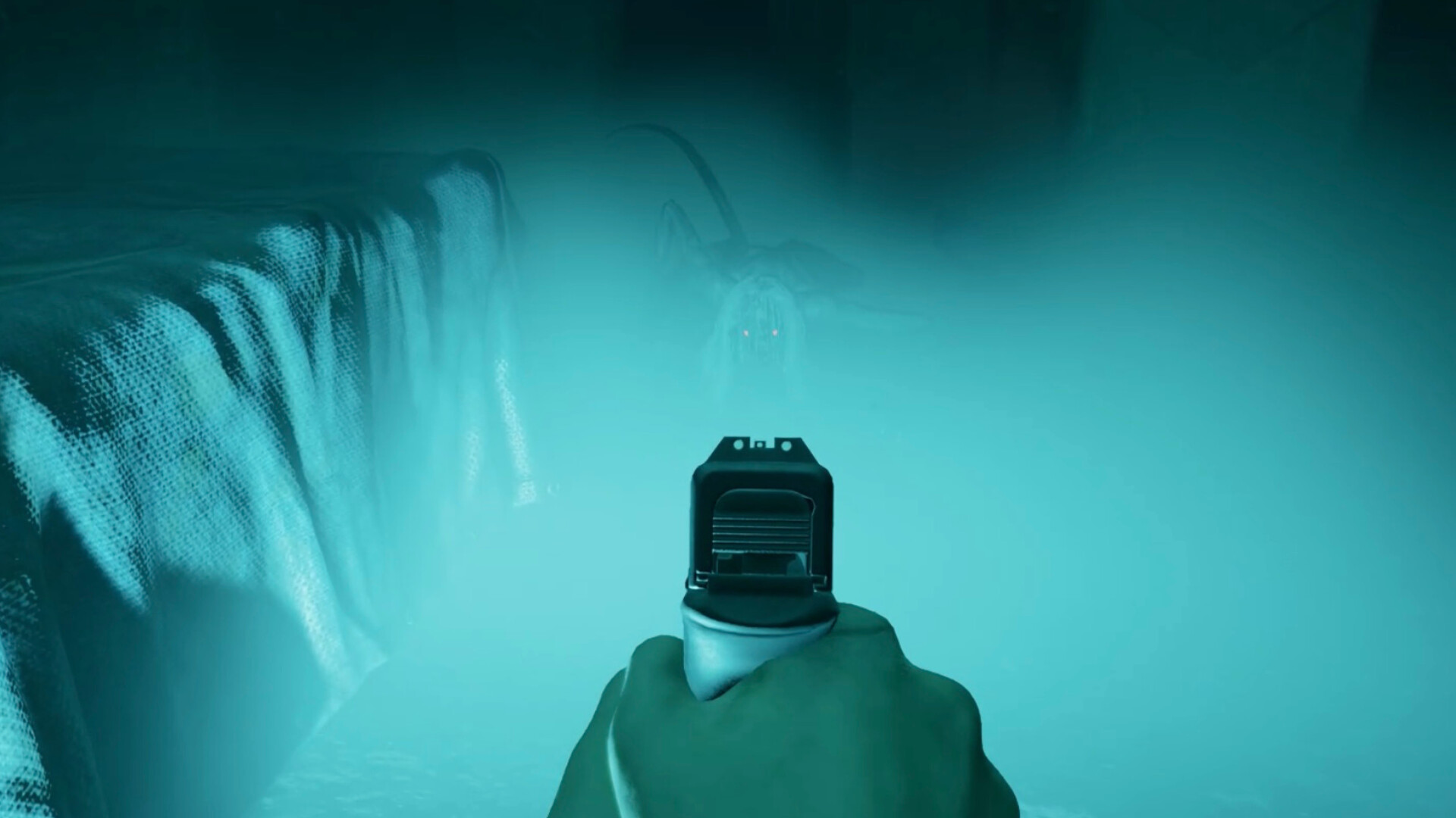RED NIGHT screenshot 1