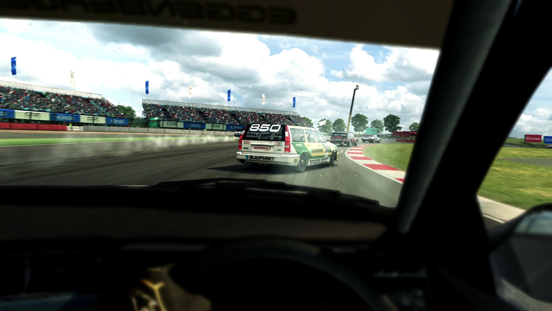 GRID Autosport - Touring Legends Pack screenshot 2