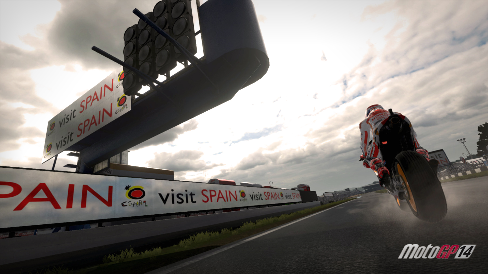 MotoGP 14 Donington Park Circuit DLC screenshot 6
