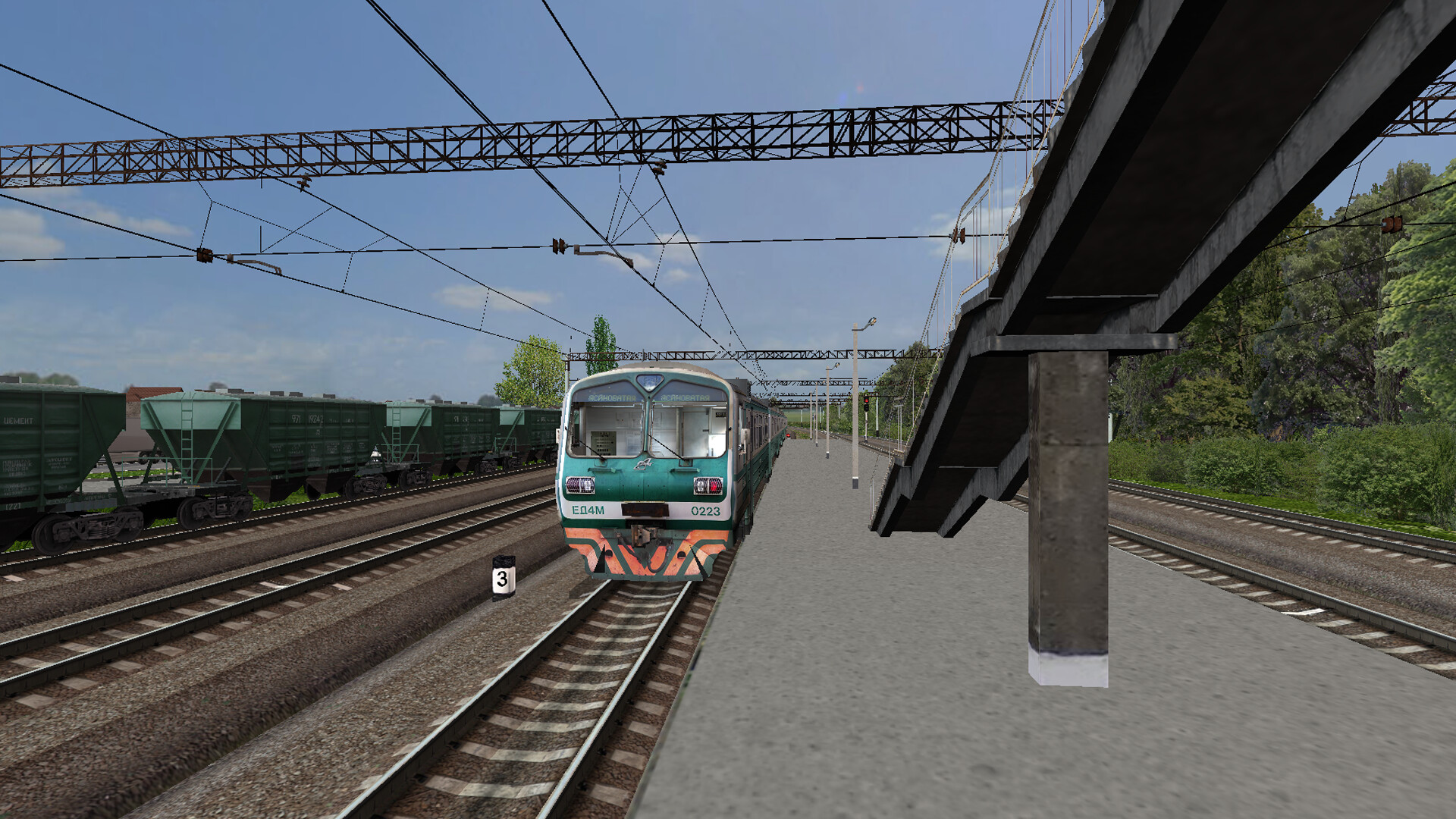 ZDSimulator - ED4m Electric Train screenshot 3