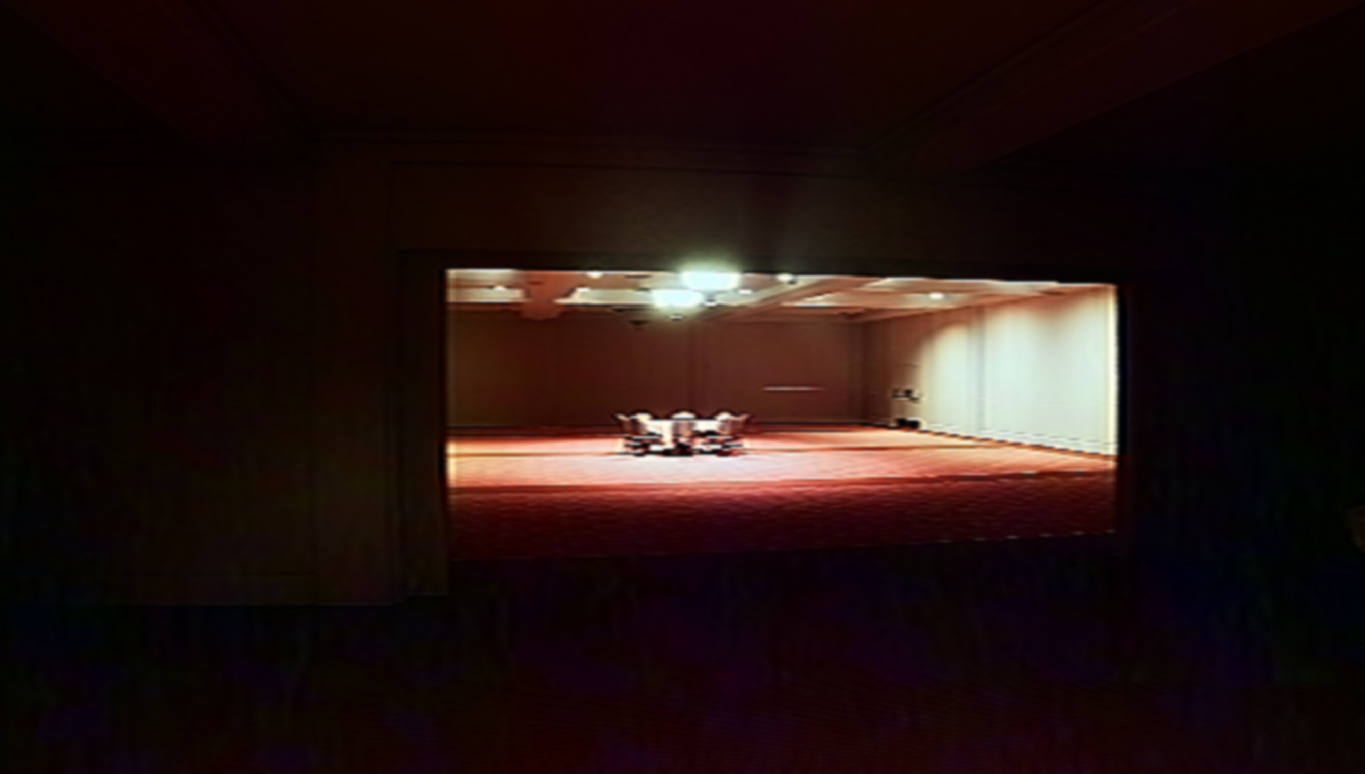 Backrooms: The Descent screenshot 4
