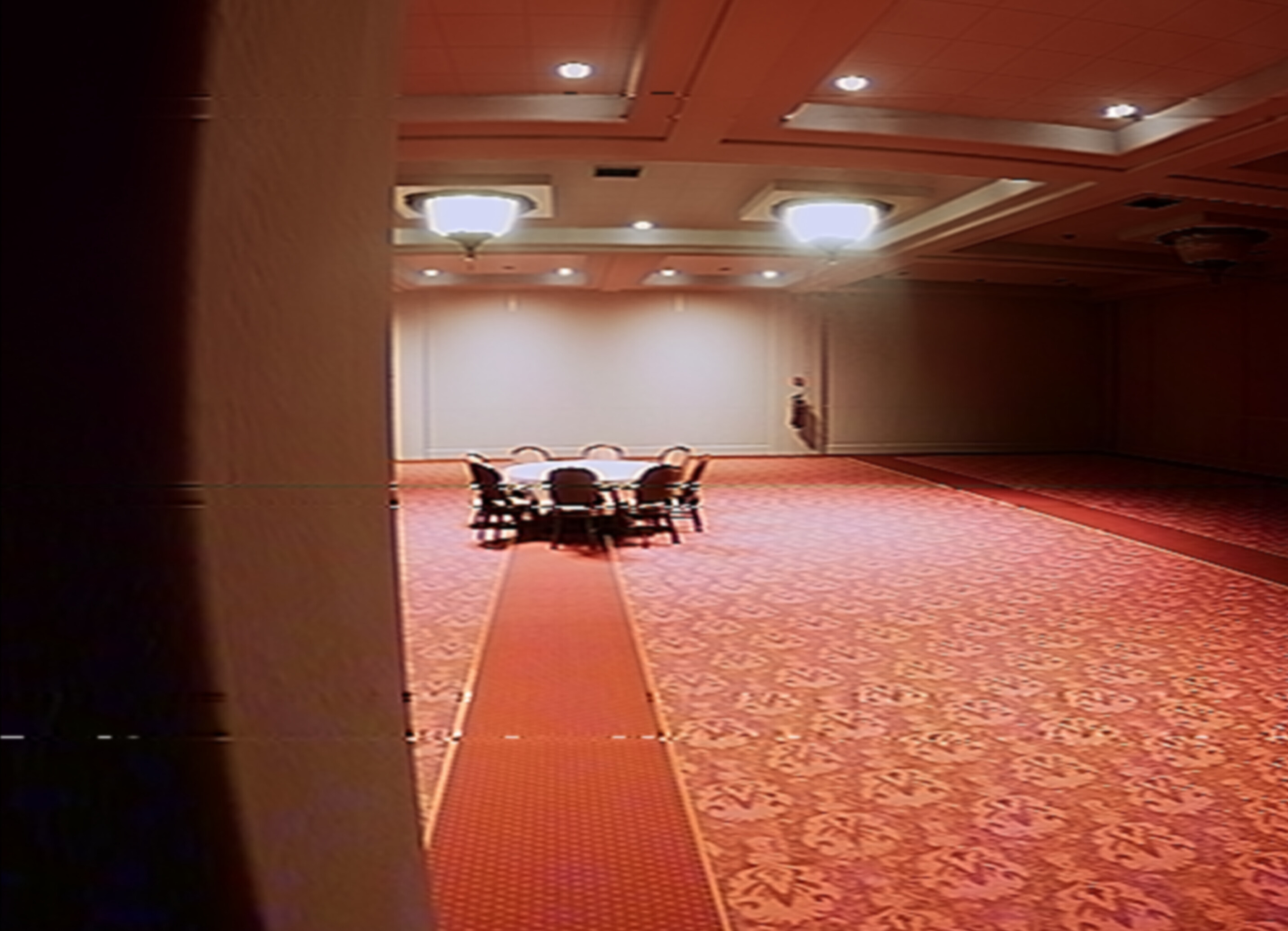 Backrooms: The Descent screenshot 5