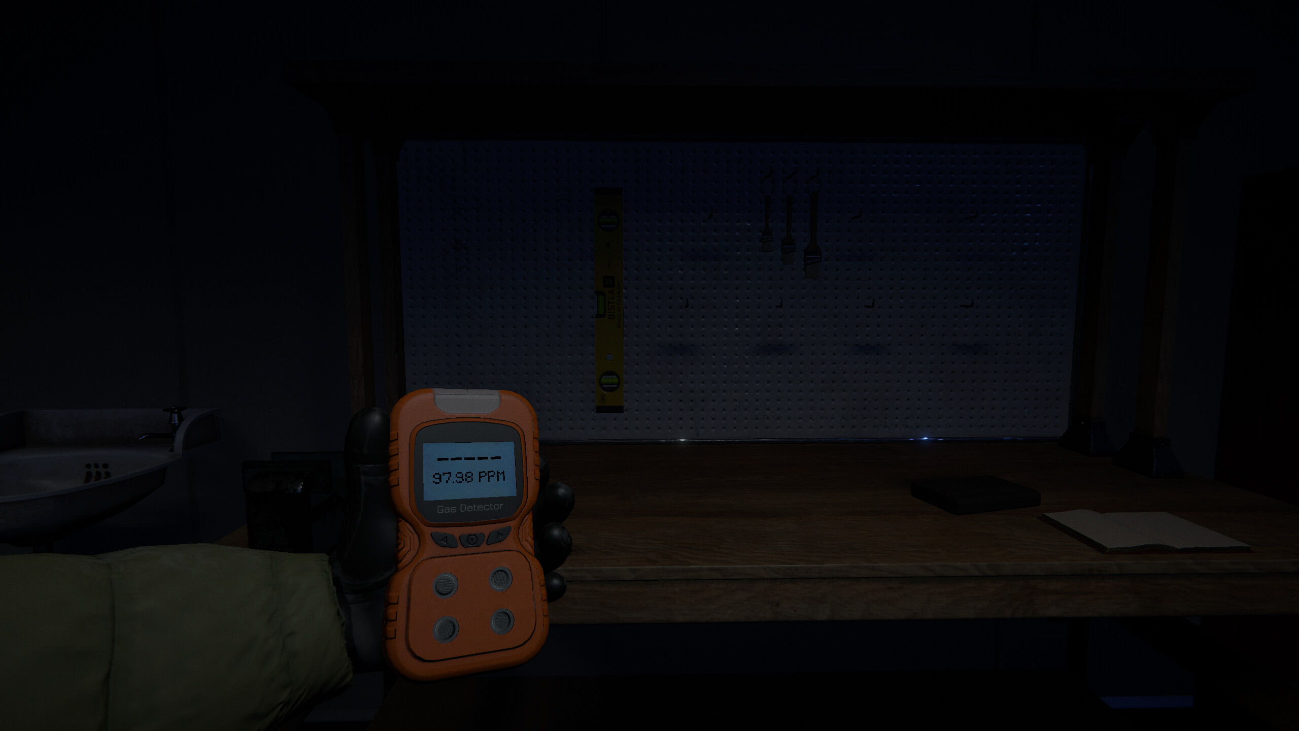 Fear Below Zero screenshot 7