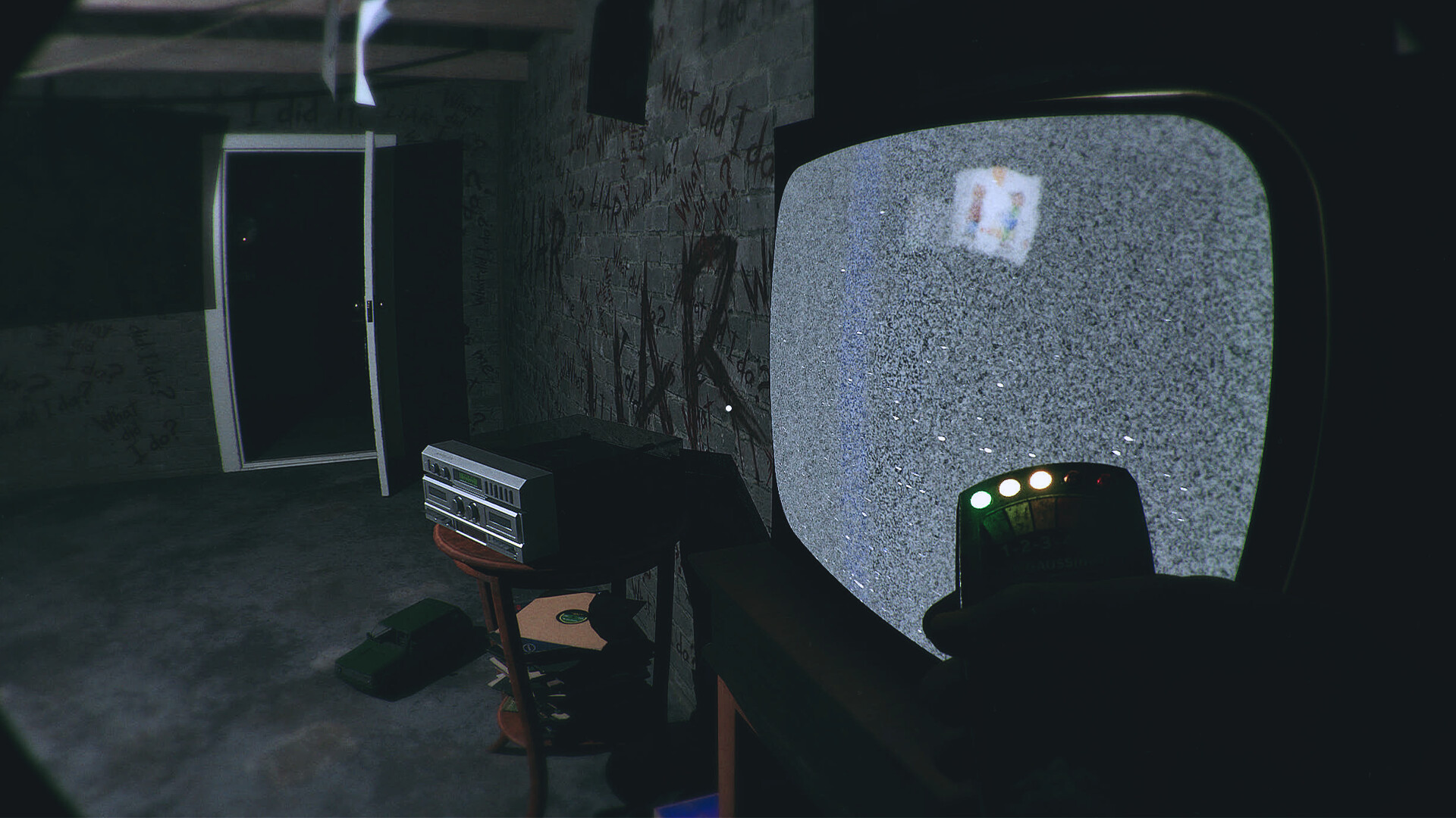 Dark Observations screenshot 5