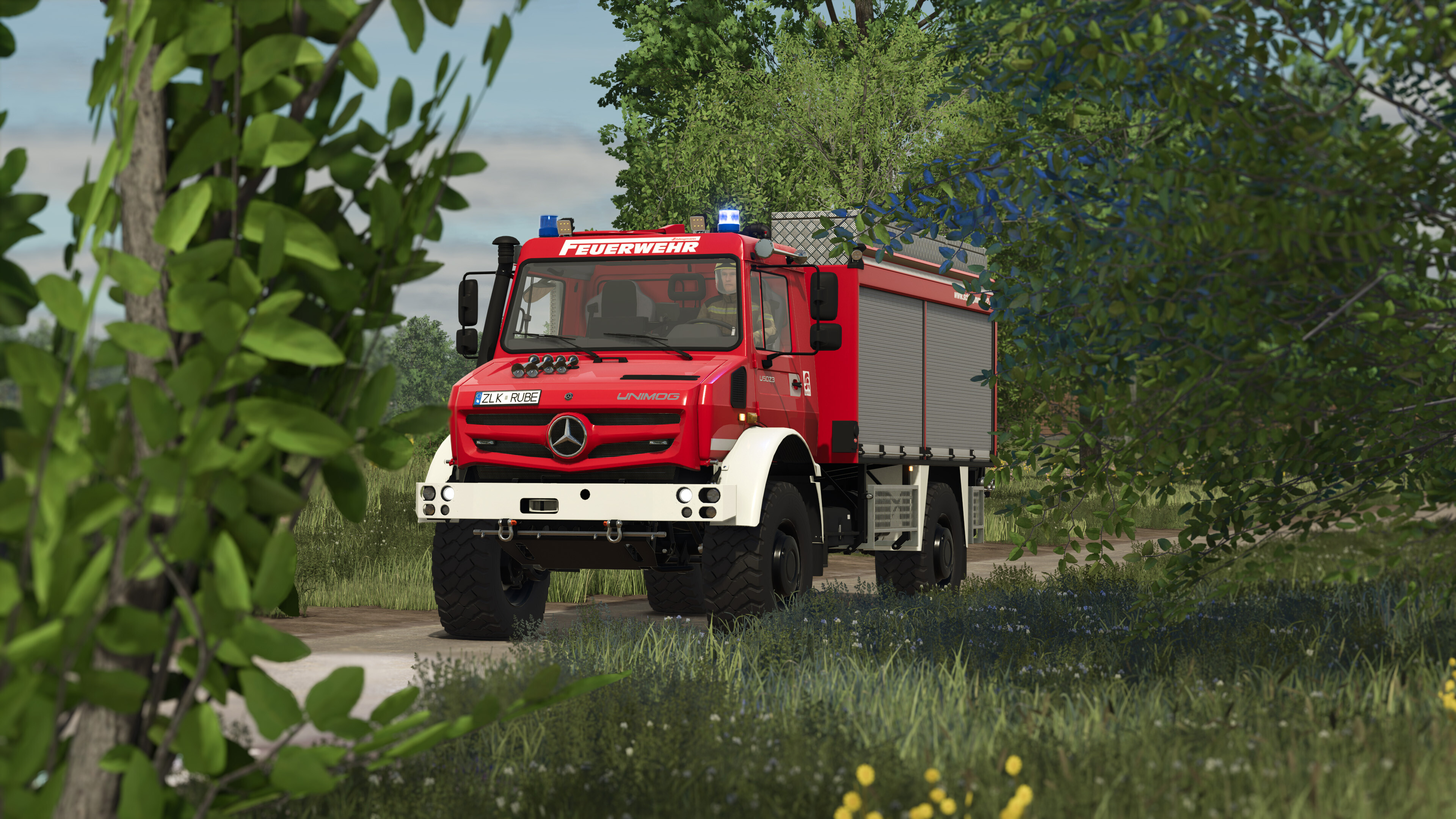 Farming Simulator 25: Emergency Pack screenshot 4