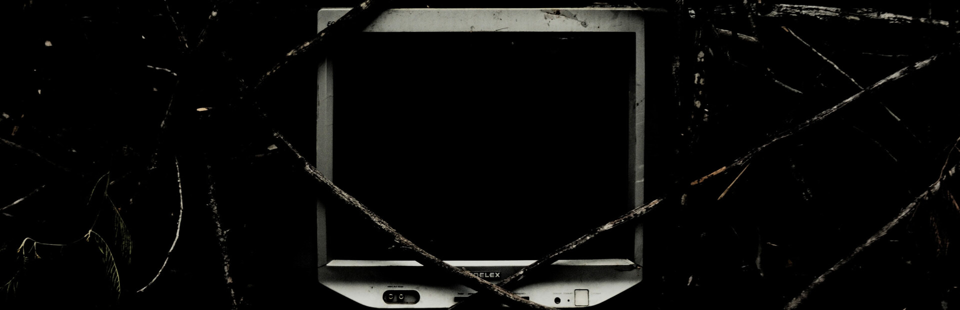 GraveBound: The Black Tapes