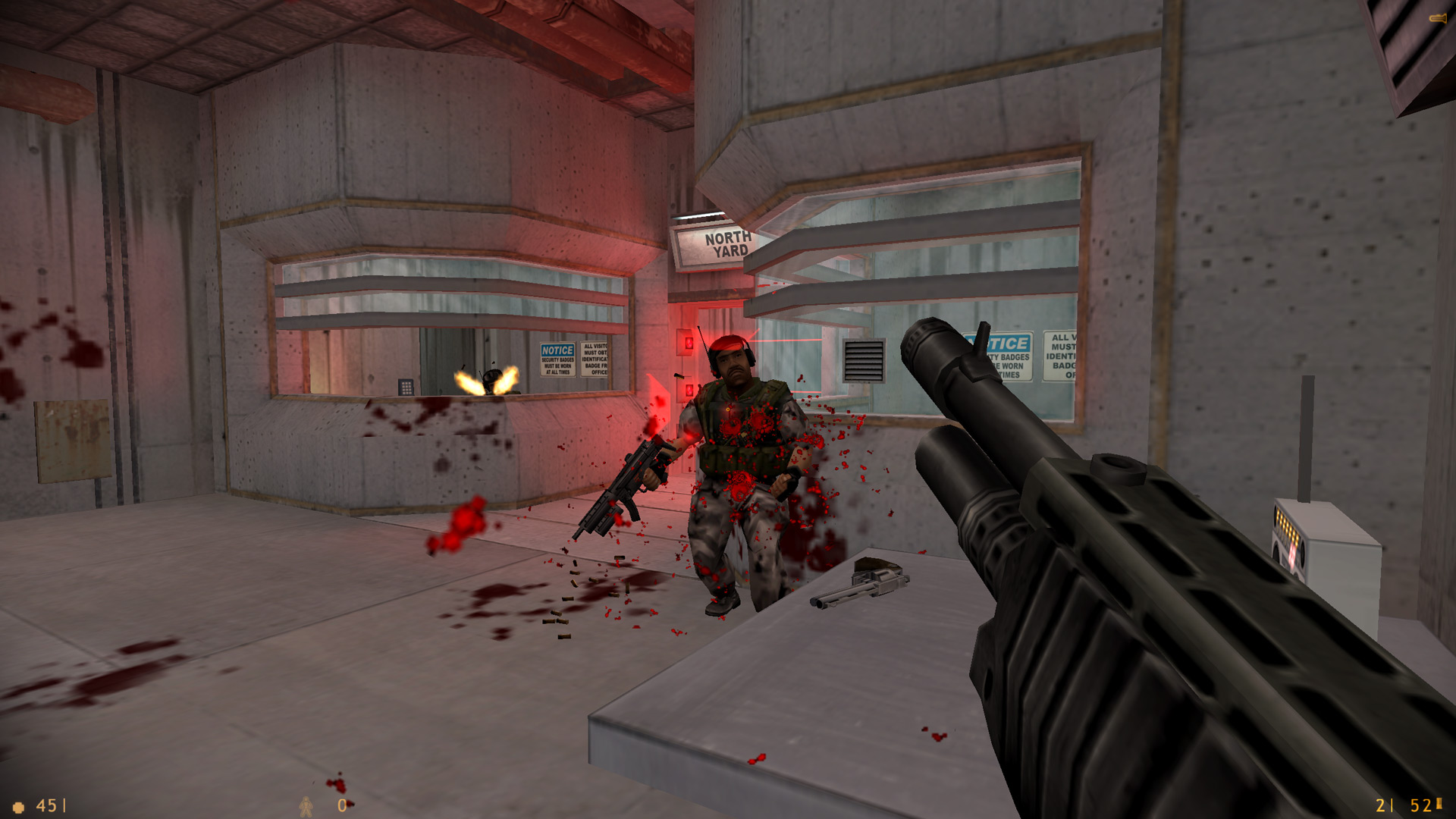 Half-Life: C.A.G.E.D. screenshot 12