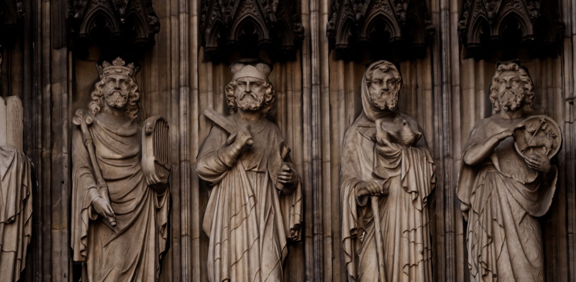 Realities - Cologne Cathedral screenshot 11