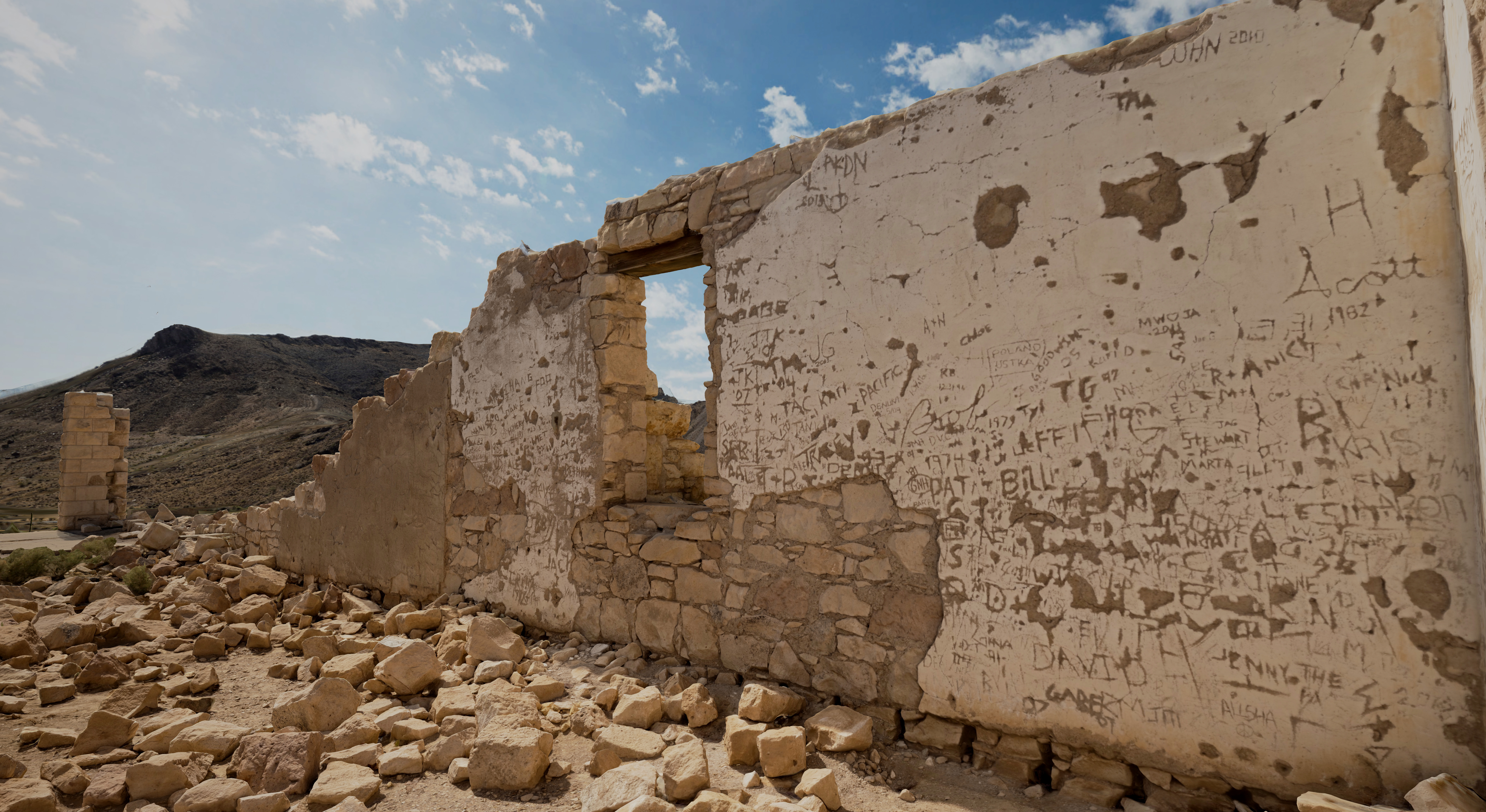 Realities - Death Valley screenshot 3
